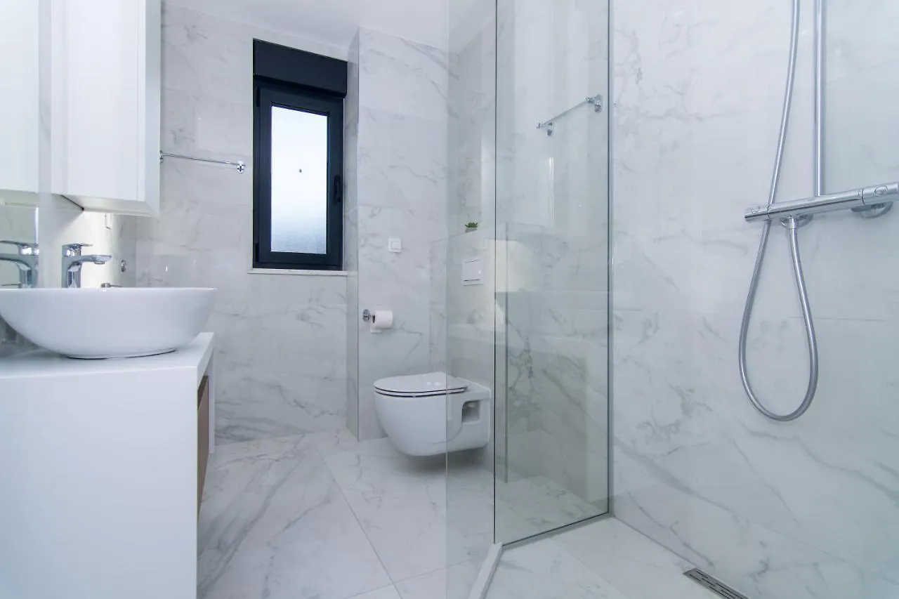 Villa 23 B Heated Pool Trogir Apartment
